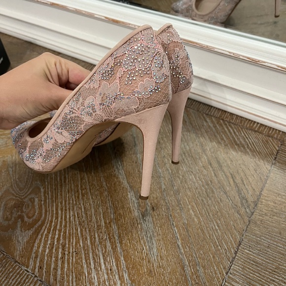 Inc Katyah Lace Pumps Shoes - Picture 6 of 12